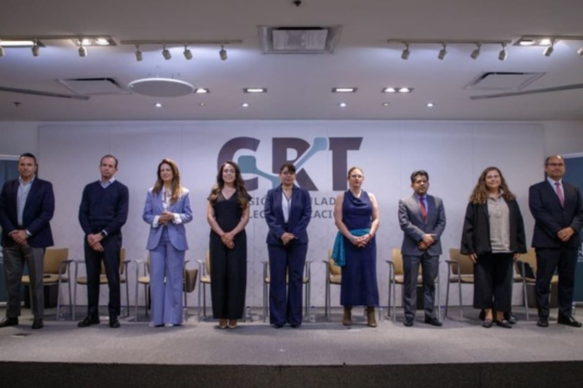 Con 30.2 millones de líneas ya registradas la Comisión Reguladora de Telecomunicaciones lanzó campaña nacional Registra tu línea con fecha límite al 30 de junio y aclaró que no habrá base de datos única ni acceso del gobierno a información de usuarios