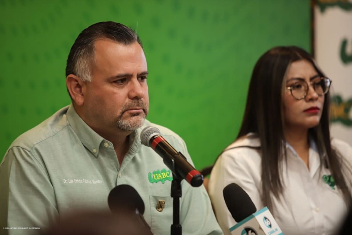 Investiga UABC caso de relación entre maestro y alumna en Facultad de Humanas