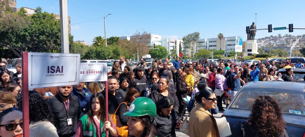 Los trabajos fueron encabezados por elementos de la Dirección de Protección Civil Municipal y Bomberos Tijuana.