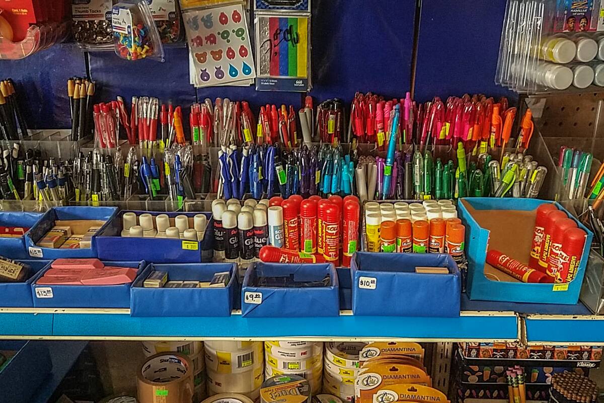 Comité Binacional Unidos por la Niñez invita a donar útiles escolares