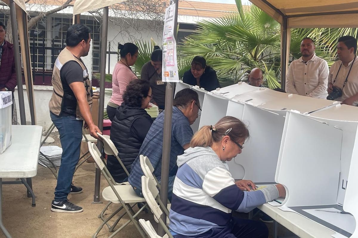 Acuden pocos a emitir voto en Rosarito