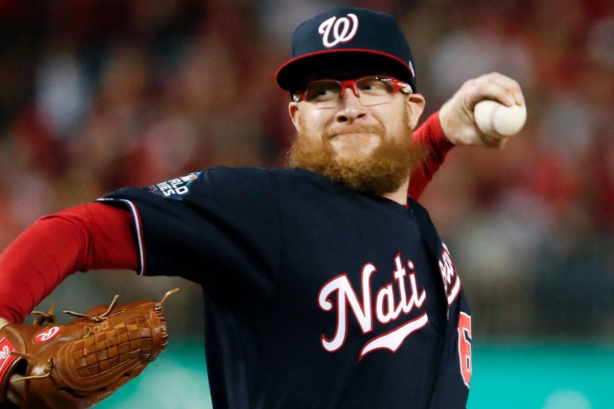 Rojos de Cincinnati firman a experimentados Sean Doolittle y Dee Gordon