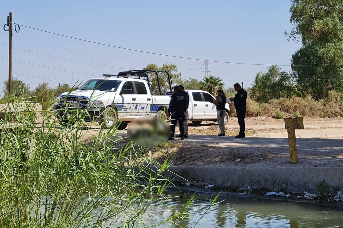 Hallan a hombre sin vida y con huellas de violencia junto a canal de la colonia Progreso