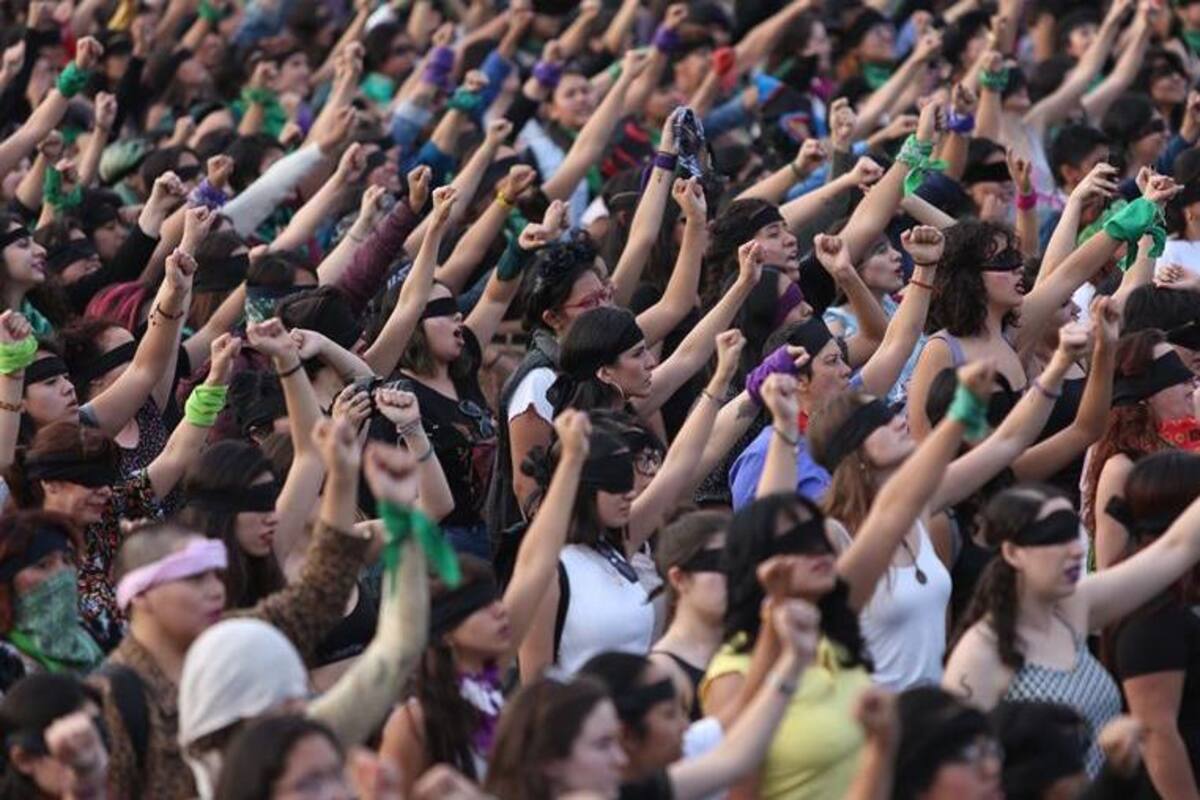 CDMX: Aprueban cárcel para quien comparta imágenes íntimas sin consentimiento