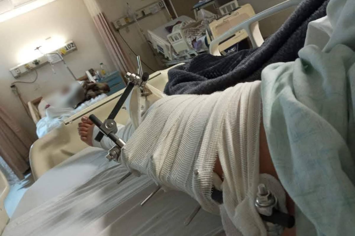 Paola lucha por volver a caminar