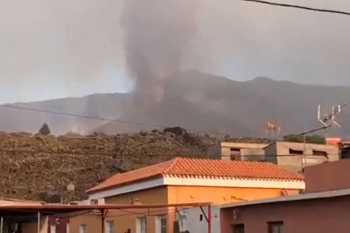 Se derrumba el costado norte del volcán de La Palma