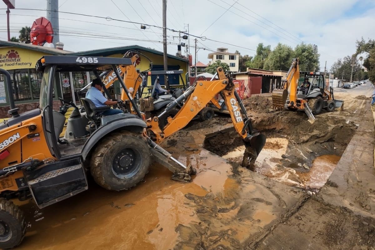 Fuga en Línea 3 deja sin agua a más de 40 colonias del noreste de Ensenada