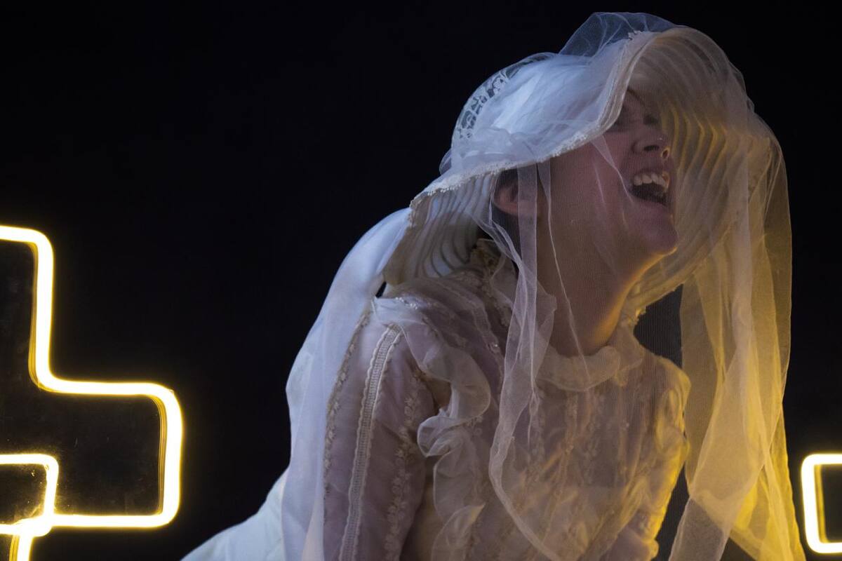 Teatro en el incendio presentará en el Cecut 'El banquete de la vergüenza'