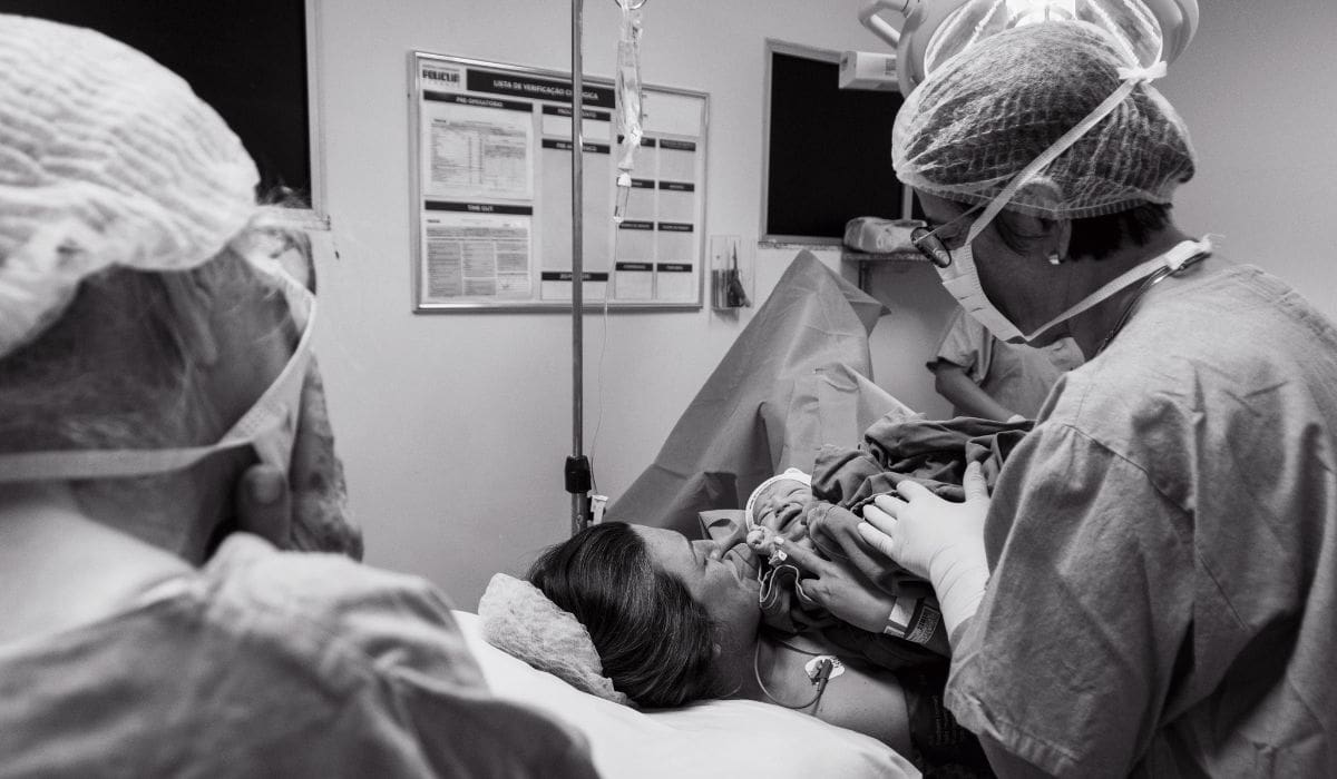 ¿Mamá siempre está contigo sin importar qué? Esto dice la ciencia