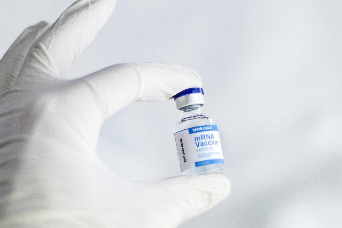 ¿Qué sí y qué no debes hacer después de recibir vacuna contra covid?