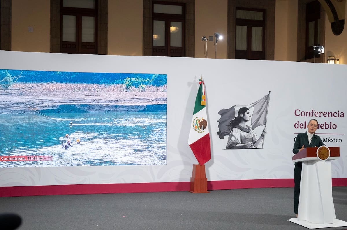 Sheinbaum llama a donar en centros de acopio para damnificados por lluvias. | Crédito: Presidencia