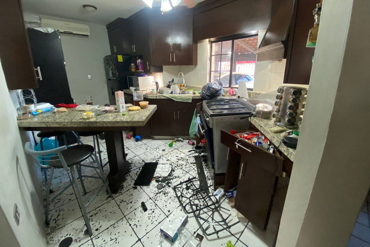 Explosión en cocina de vivienda deja tres personas lesionadas en CO