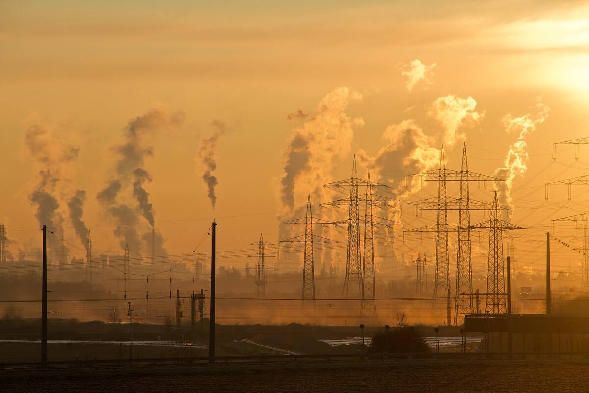 La contaminación atmosférica, de camino a los niveles previos a la pandemia