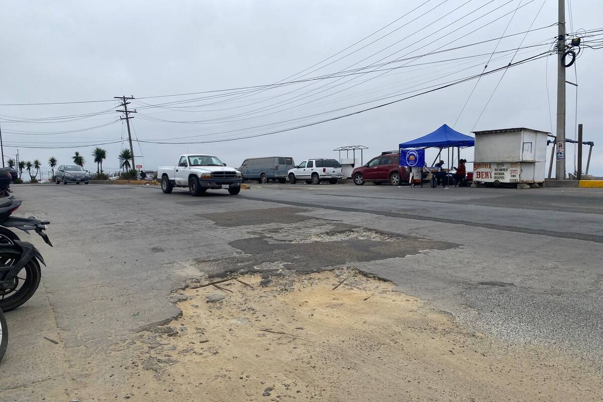 Piden atención a calle principal en Libramiento Santa Julia