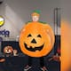 Disfraz inflable de calabaza a 425 pesos en Mercado Libre