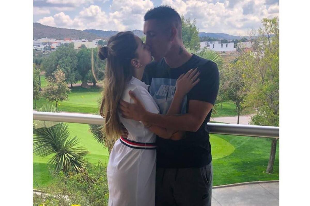 Novia del futbolista Ricardo Centurión fallece en accidente automovilístico