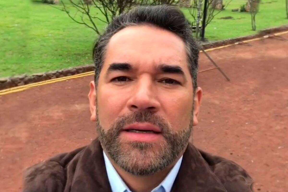 Eduardo Santamarina hace público su contagio de Covid-19