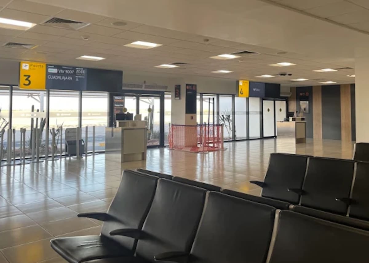 Durante episodios de neblina densa, aerolíneas priorizan seguridad y activan protocolos para proteger a pasajeros y tripulación. Foto: Archivo