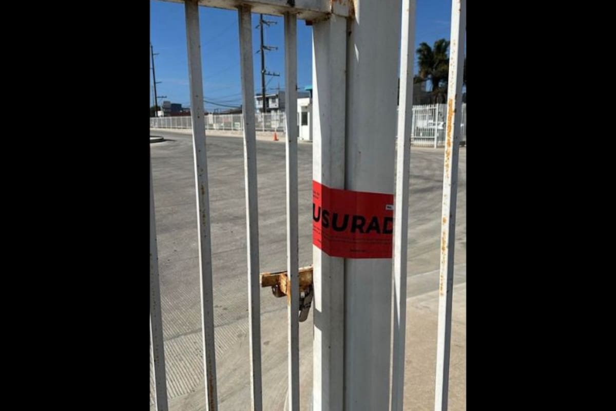 Clausuran temporalmente fábrica en Rosarito por falta de permisos