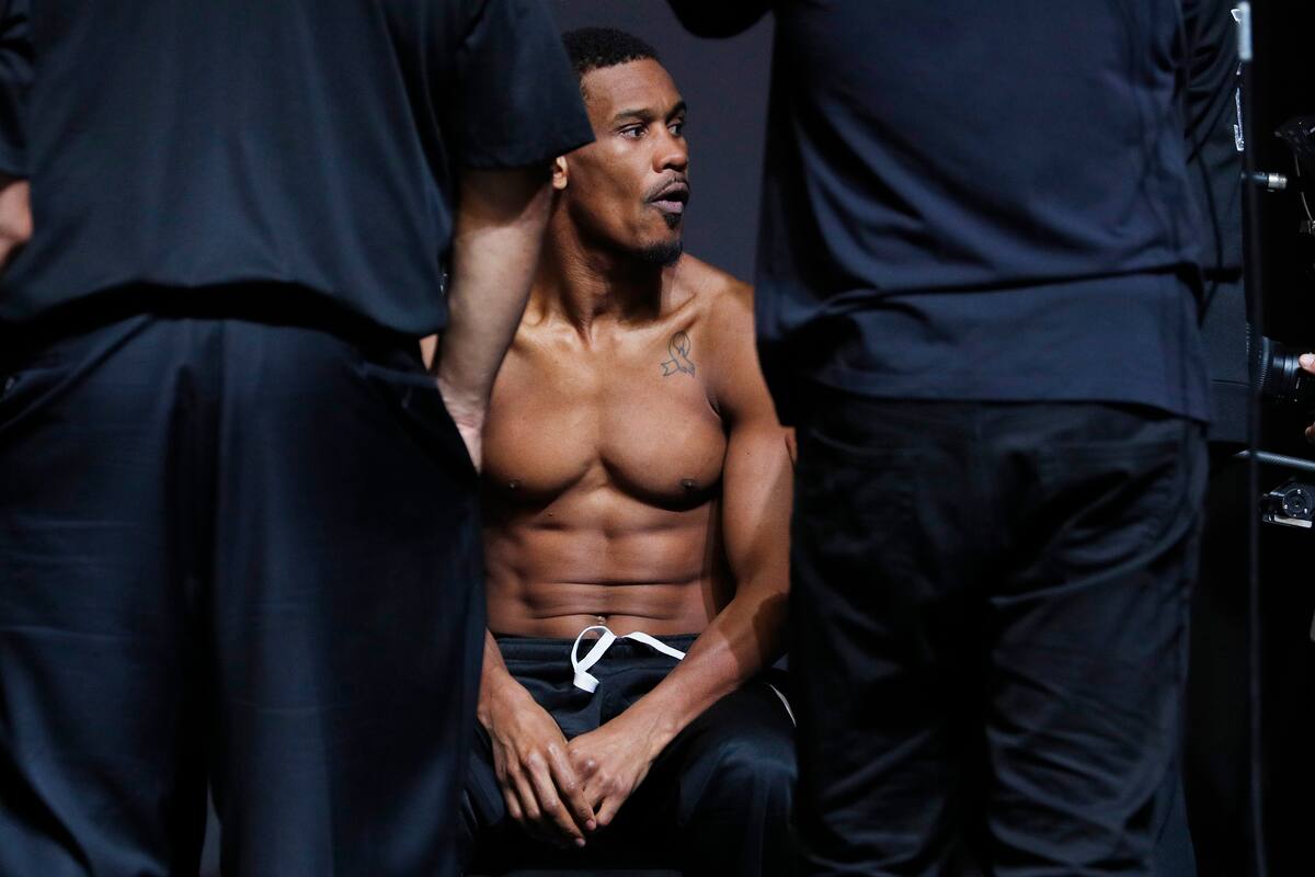 ''Vence'' báscula a Jacobs antes de pelear vs Canelo