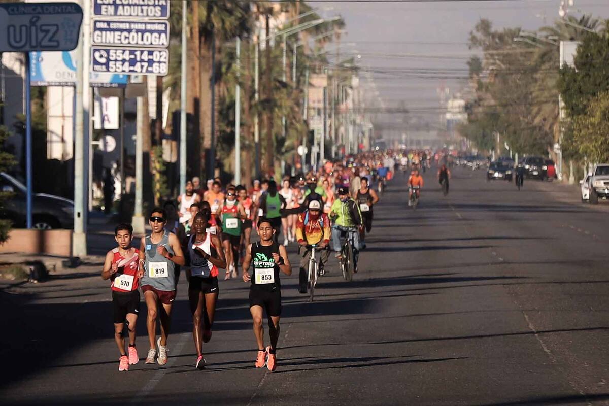 Participan en la edición 41 del Medio Maratón en Mexicali