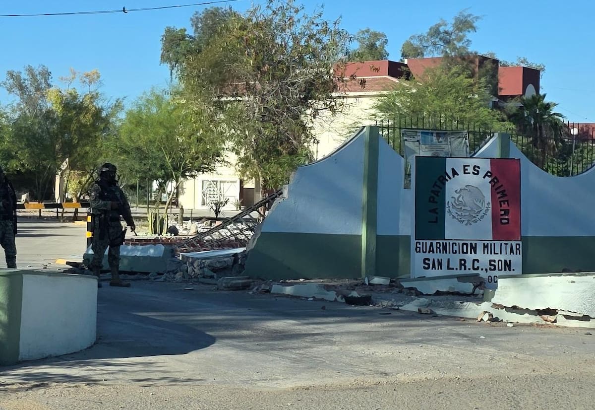 Hasta el momento, las autoridades militares no han emitido información oficial sobre las causas que originaron el impacto ni sobre posibles personas lesionadas.│Foto: Gina Rodríguez