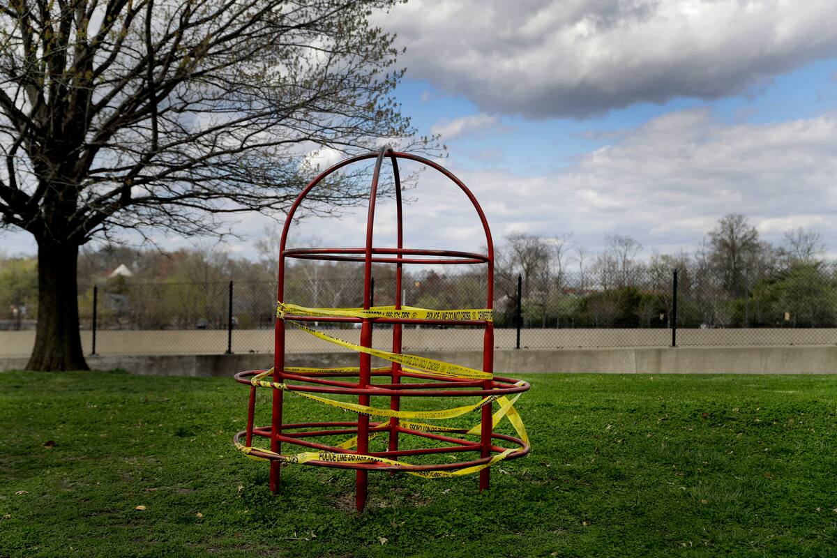 Parques infantiles del mundo, vacíos por el virus