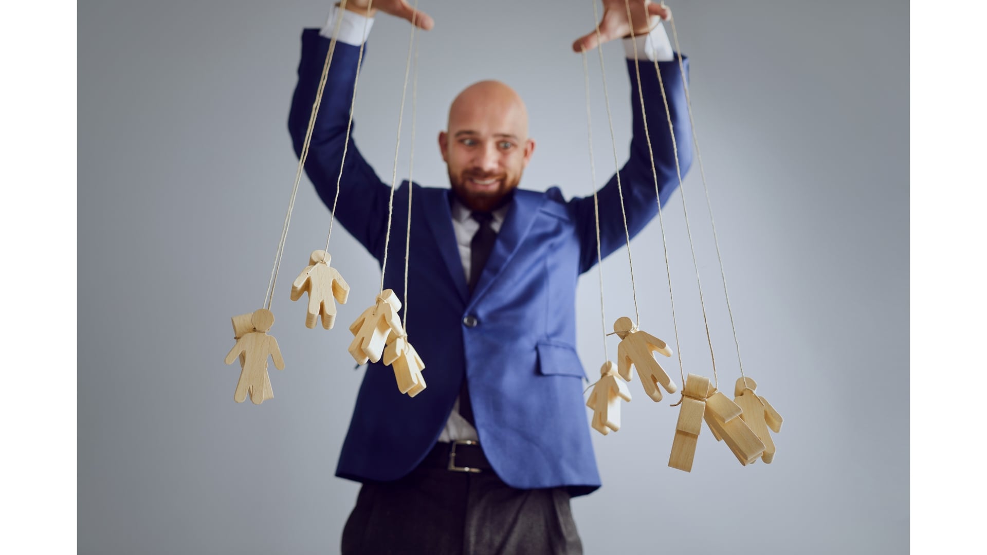 Vestimenta azul. Foto: Canva