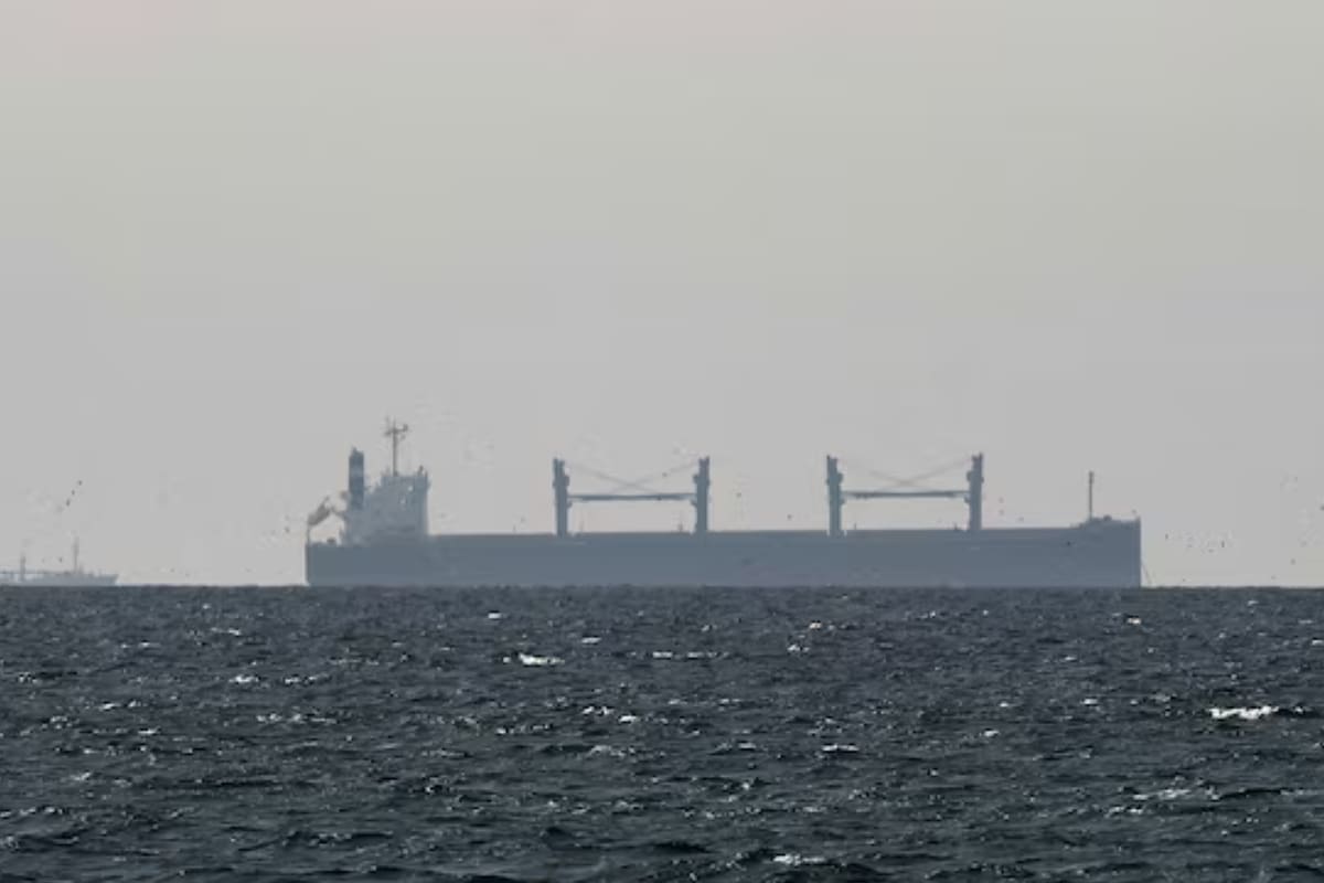 Rusia anuncia que enviará un segundo barco con petróleo a Cuba mientras continúa descarga del primer cargamento para sostener el sistema eléctrico de la isla