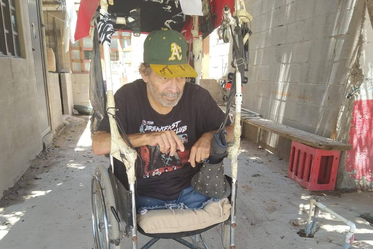Hermosillo: Don Víctor solicita ayuda para vender sus dulces
