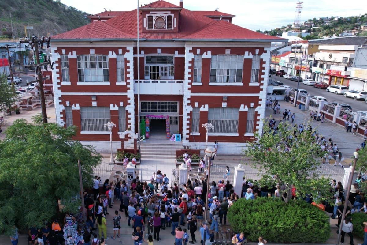 45 mil estudiantes de Nogales regresan a clases: medidas de seguridad y tráfico se intensifican