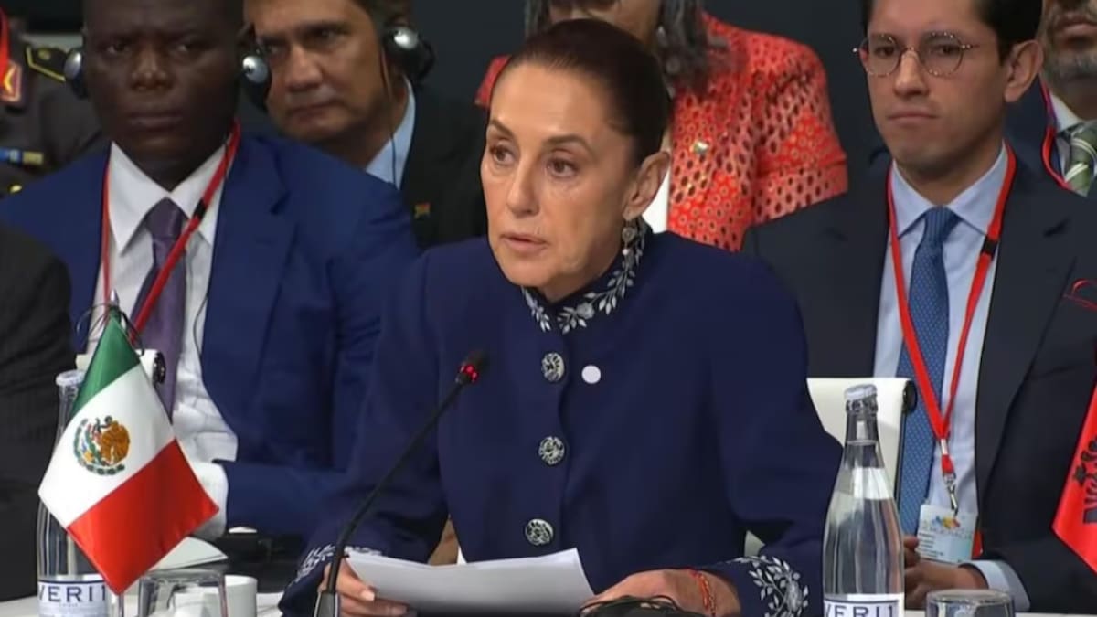 Claudia Sheinbaum se reunió con mexicanos en Barcelona tras cumbre internacional y reafirma identidad nacional con mensaje “¡Que viva México!”