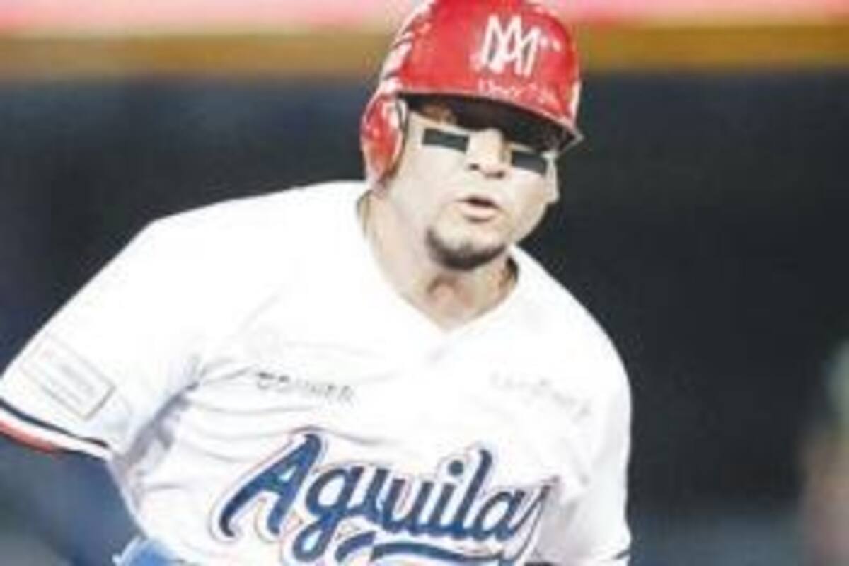 Águilas se meten a casa de Mayos