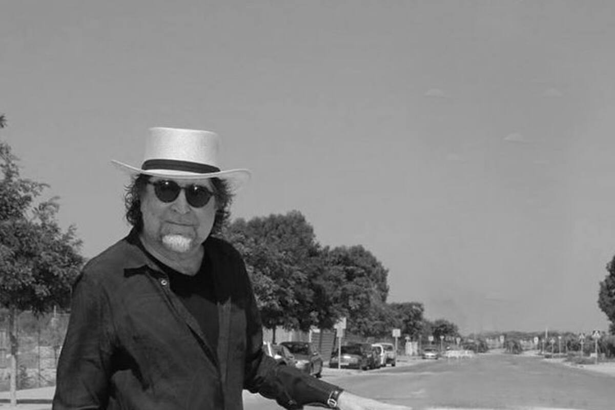 En su cumpleaños 72, Sabina platica cómo fue la noche que escribió "Y nos dieron las diez"