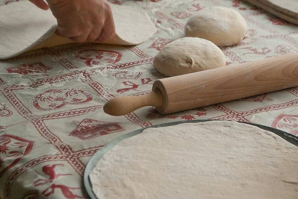 Se defiende de asalto con un rodillo