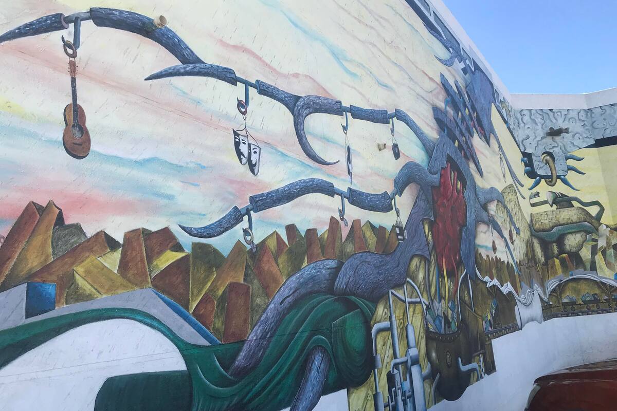Reflejan orgullo por sus raíces a través del arte urbano