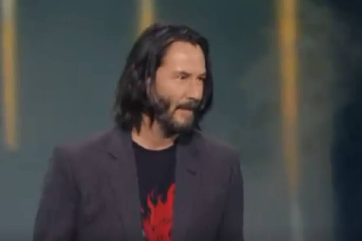 Keanu Reeves sorprende en presentación de “Cyberpunk 2077”