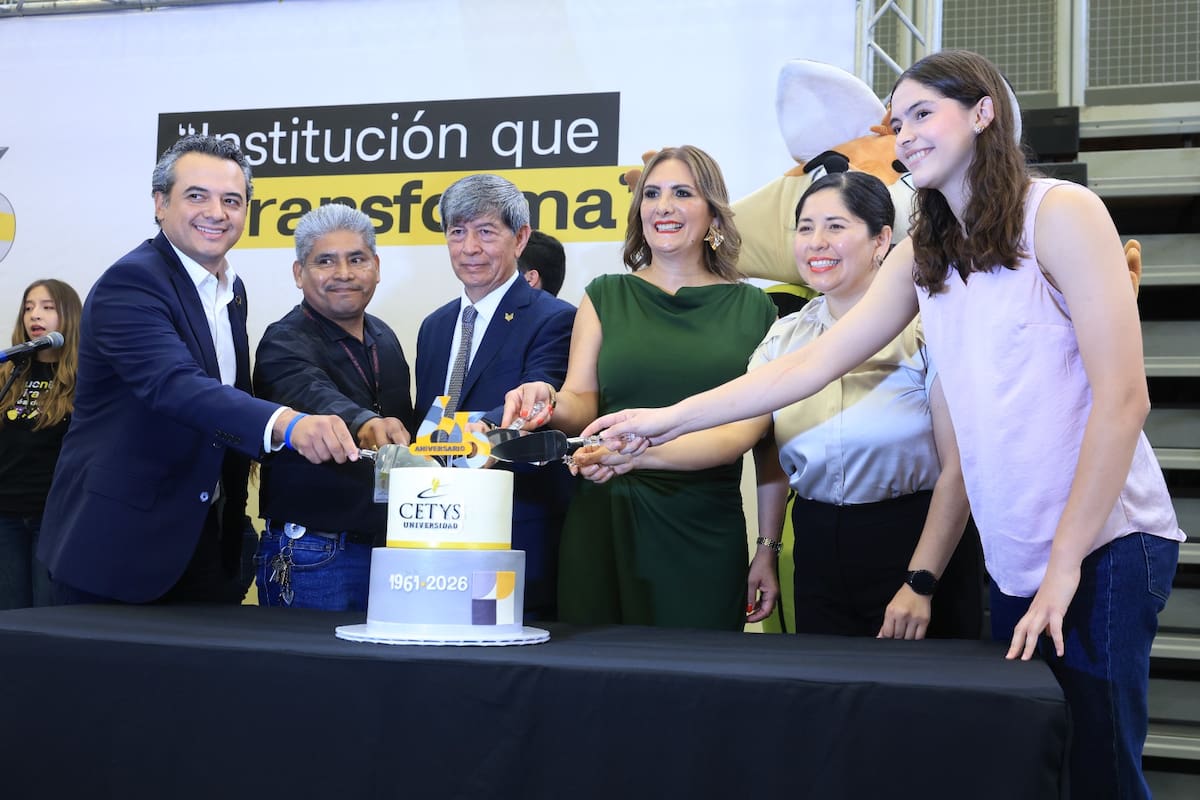 CETYS Universidad conmemoró su 65 aniversario con autoridades del Sistema CETYS y del Campus Tijuana. Foto: Sergio Ortiz