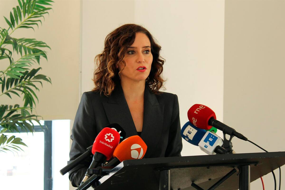 Presidenta de la Comunidad de Madrid asegura que "el indigenismo es el nuevo comunismo" y carga contra AMLO