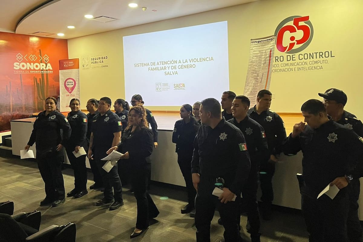 Capacitan a policías de Sonora para atención de los llamados al 911 por violencia familiar