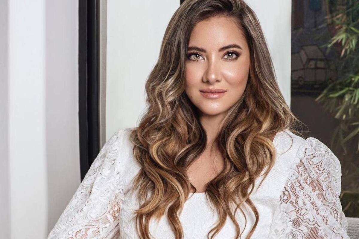 Daniela Álvarez da sus primeros pasos con su prótesis