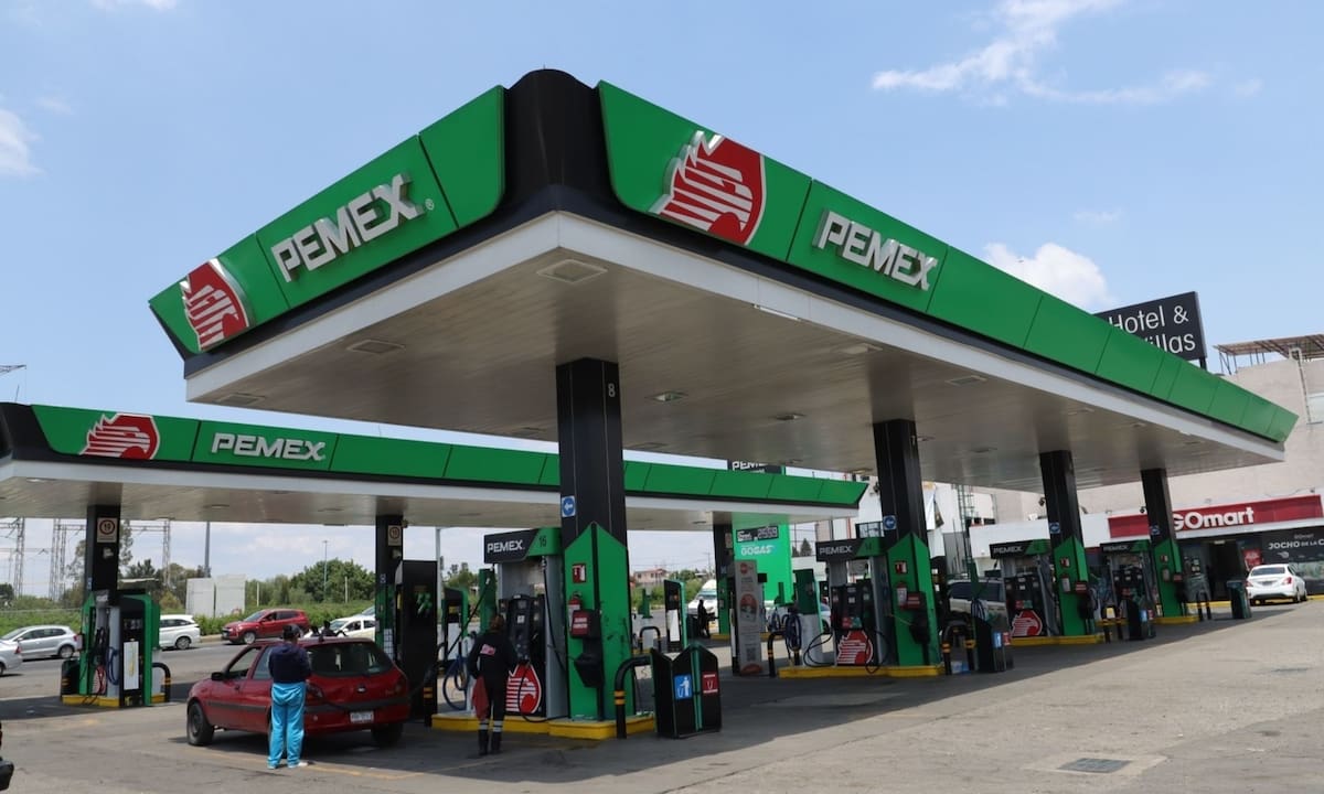 La SHCP aumenta el estímulo fiscal al IEPS para las gasolinas Magna y Premium hasta el 22 de mayo de 2026, reduciendo los impuestos por litro que pagarán los automovilistas | Archivo GH