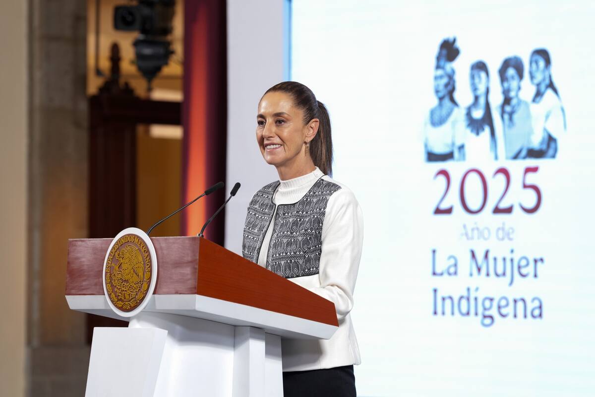 Sheinbaum: Una intervención militar de EU en México “no está sobre la mesa, ni sobre la silla, ni sobre el piso”