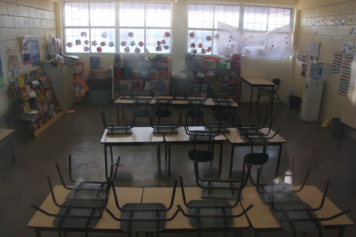 Habrá mega puente en educación básica por Día del Maestro
