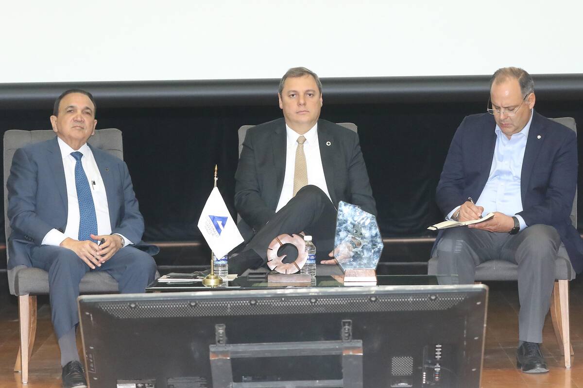 Deben mejorar certeza y confianza para mayor crecimiento: Empresarios