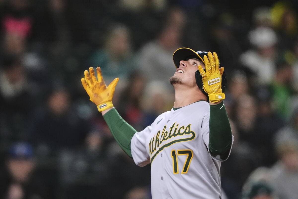 Destacan hermanos Urías en jornada dominical de MLB