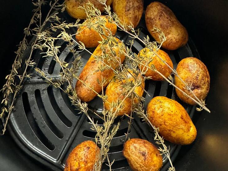 ¿Sabes cuál es la manera correcta de limpiar tu freidora de aire?