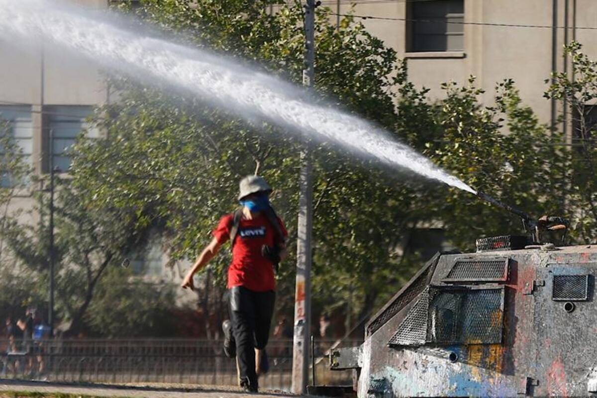 Chile rebaja crecimiento económico tras continua crisis