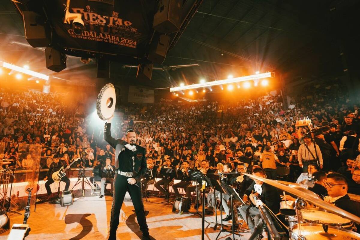 Reviven abucheos a Pepe Aguilar tras la polémica de Ángela Aguilar y Christian Nodal