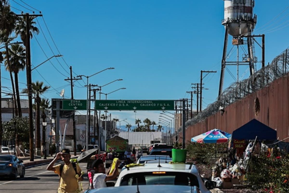 Poco tiempo de espera para cruzar a Calexico